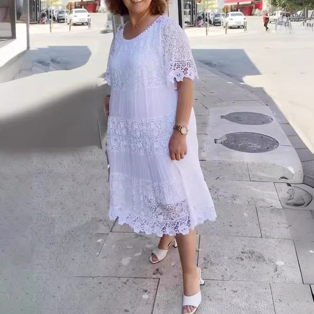 Damen nan Midikleid mit Spitzenstufen, Plissee‑Einsätzen und kurzen Trompetenärmeln Echo Archiv