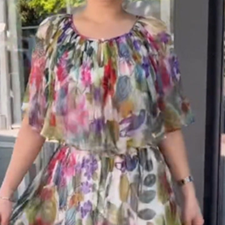 Damen nan luftiges Chiffon-Maxikleid mit floralem Print, gerafftem Rundhalsausschnitt und elastischem Taillenband Echo Archiv