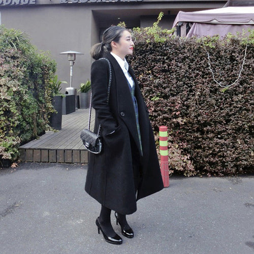 Damen Midilanger taillierter Wollmix-Longcoat mit Schalkragen, Eingrifftaschen und dezenten Zierknöpfen Echoarchiv