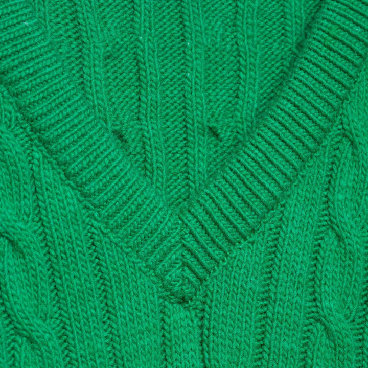 Damen Grobgestrickter V‑Ausschnitt Zopfstrickpullover mit Rippbündchen Echoarchiv