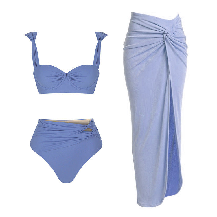Damen Badeanzug mit raffinierten Drapierungen und eleganten Goldakzenten Echo Archiv