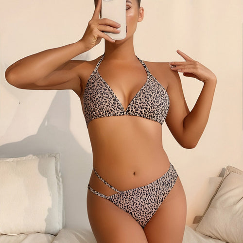 Damen Triangel-Bikini mit verstellbaren Trägern und modischem Leopardenmuster Echo Archiv