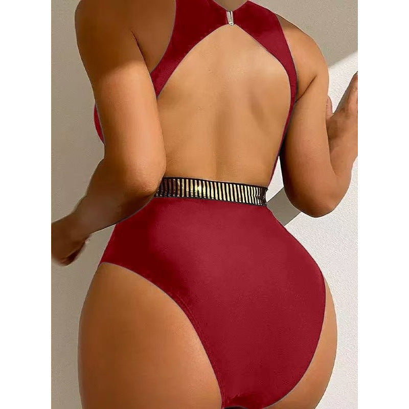Damen Badeanzug mit Cut-Out Design und modischen Akzenten Echo Archiv