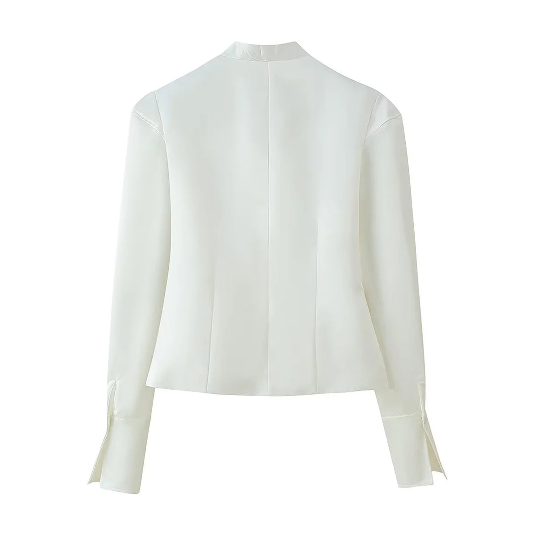Damen taillierte Bluse mit verdeckter Knopfleiste, Wiener Nähten und elegantem V‑Ausschnitt – Élovi