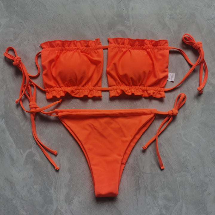 Damen Bandeau-Bikini mit voluminösen Rüschendetails Echo Archiv