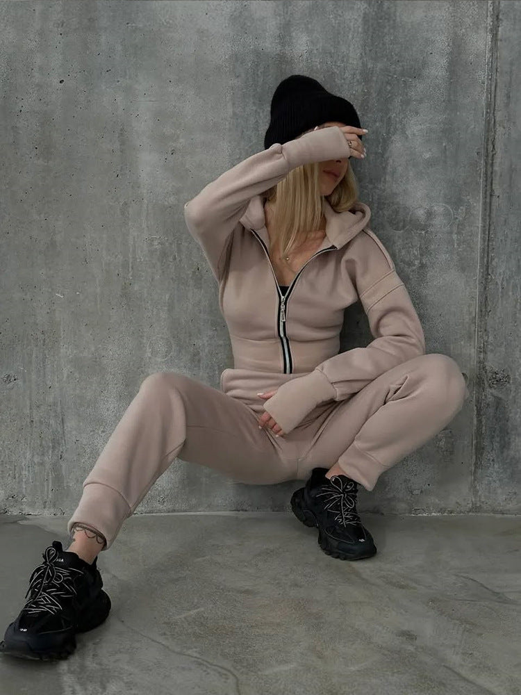 Damen Figurbetontes Kapuzen-Loungewear-Set mit tailliertem Zip-Hoodie und High-Waist Jogginghose – Avérine
