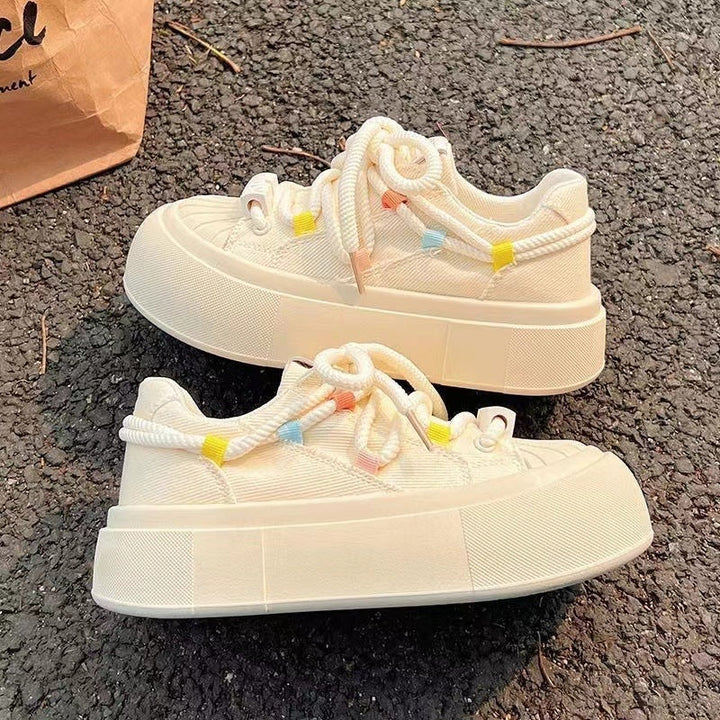 Damen Sportliche Freizeit-Sneaker mit elastischen Schnürsenkeln und atmungsaktivem Obermaterial Echo Archiv