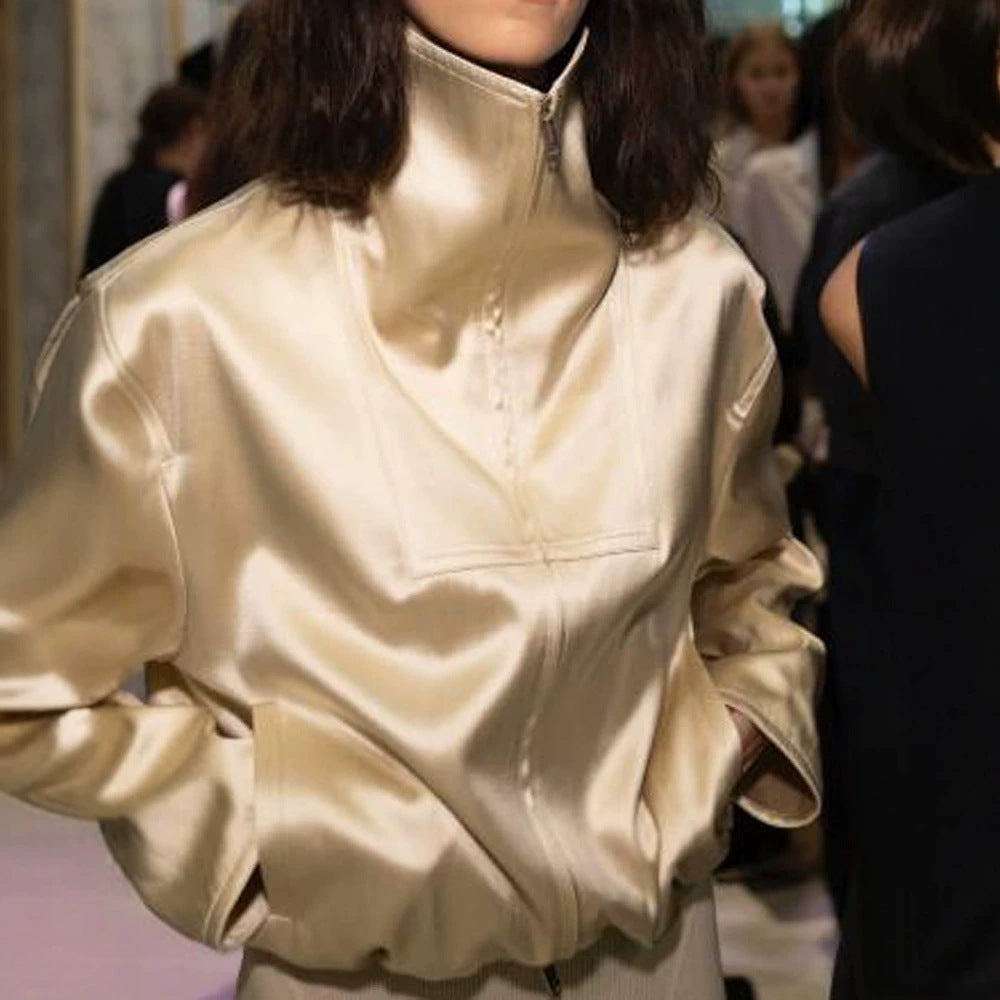 Damen Oversized Satin-Bomberjacke mit hohem Stehkragen, Halbreißverschluss und Gummizugsaum Echoarchiv