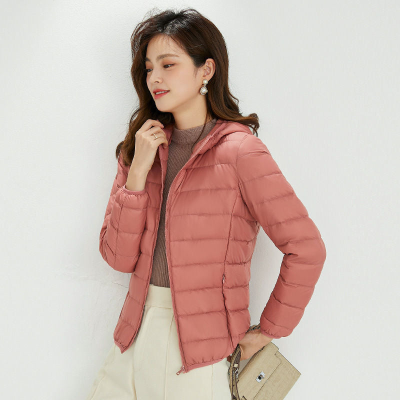 Damen Ultraleichte gesteppte Kapuzenjacke mit ultraflacher Thermowatte Echoarchiv