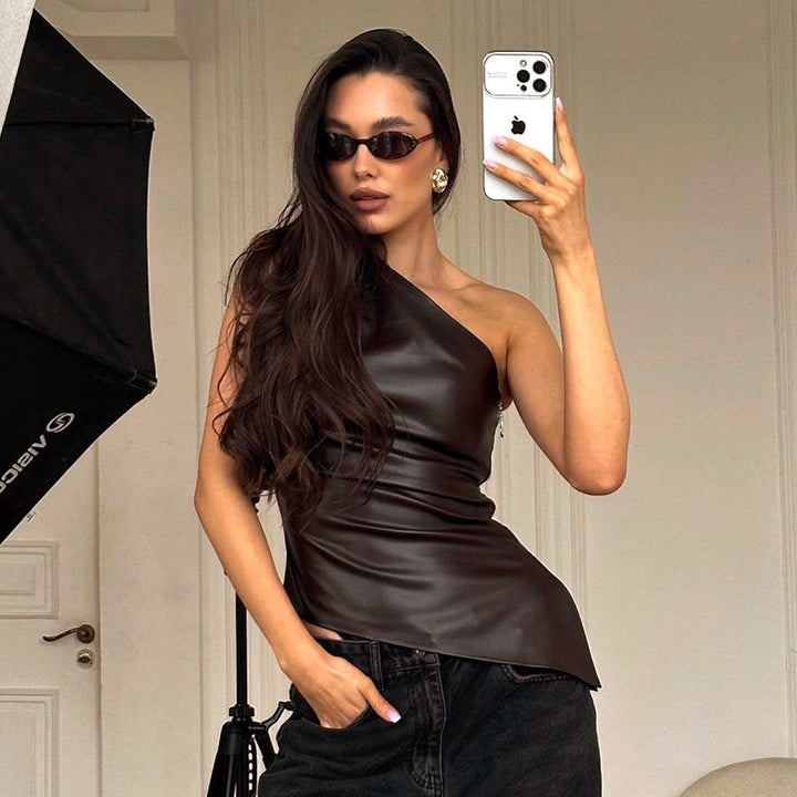 Damen Elegantes asymmetrisches Oberteil aus Kunstleder Echo Archiv