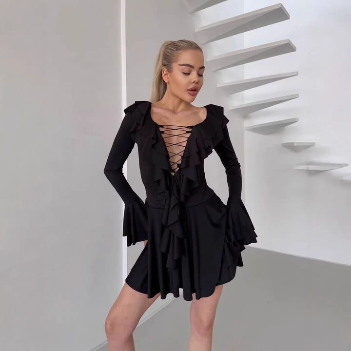Damen Rüschiges Skaterkleid mit Volants, ausgestelltem Rock und Glockenärmeln Echoarchiv