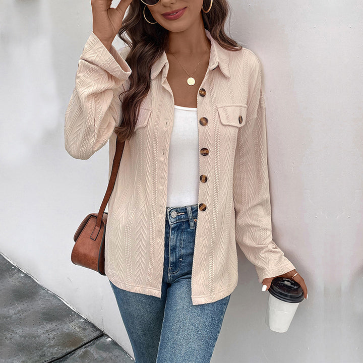 Damen Leichte strukturierte Hemdjacke mit Brusttaschen und Hornoptik-Knöpfen Echoarchiv
