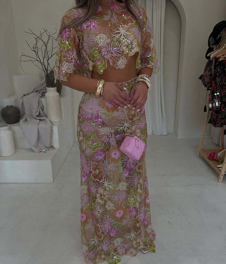 Damen Schimmerndes Mini-Kleid mit floralen Applikationen und transparenten Details Echo Archiv