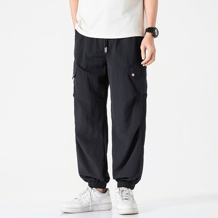 Herren utilitarische Cargo-Joggerhose mit Tunnelzugbund, Mehrfachtaschen und elastischem Knöchelabschluss Echo Archiv