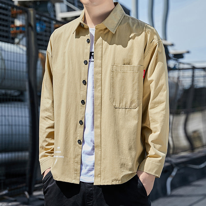 Herren Oversized-Hemdjacke im Casual-Worker-Stil mit Brusttasche und durchgehender Knopfleiste Echoarchiv