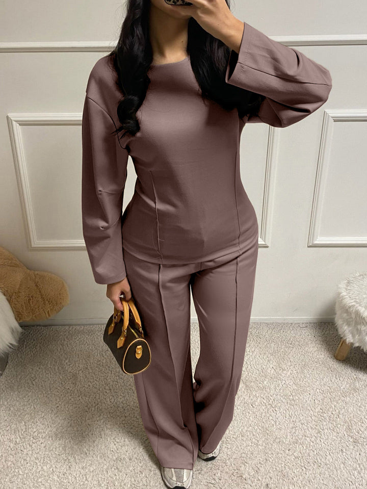 Damen nan weiches Lounge-Set mit tailliertem Sweatshirt, formgebenden Nahtdetails und weitem Palazzohosen-Bein Echo Archiv