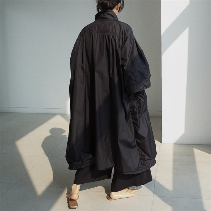 Damen Longline-Parka im leichten Windbreaker-Stil mit innenliegendem Futter, Tunnelzug und Pattentaschen – Célinea
