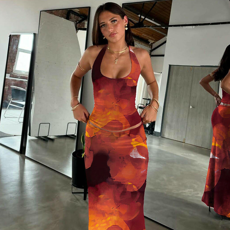 Damen Elegantes Maxikleid mit verführerischem Halterneck Echo Archiv