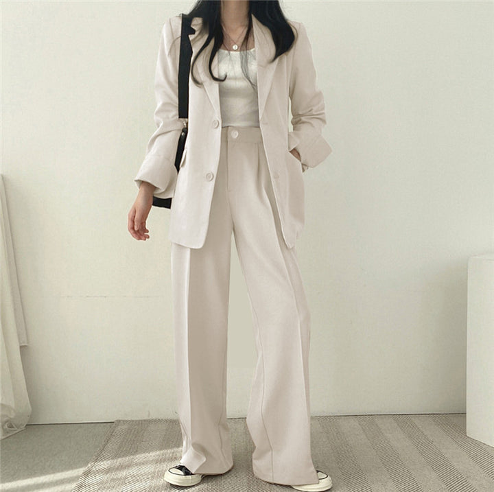 Damen Stilvolles Blazer-Set Echo Archiv