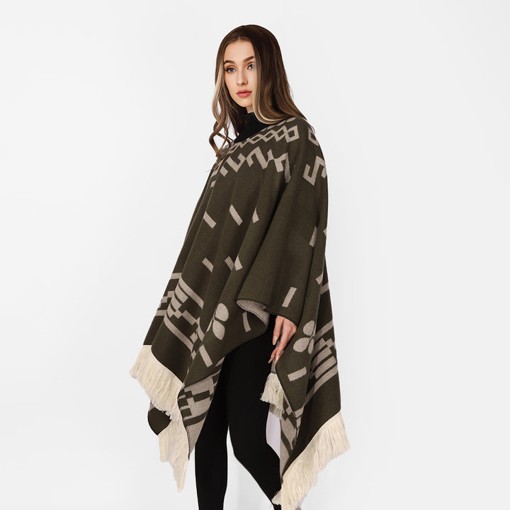 Damen Oversize Poncho im Boho‑Stil mit V‑Ausschnitt, Jacquard‑Muster und langen Fransen – Avérine