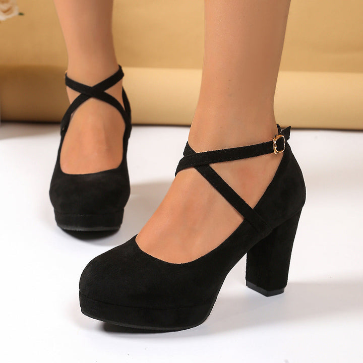 Damen Plattformpumps mit gekreuzten Riemen und elegantem Absatz Echoarchiv