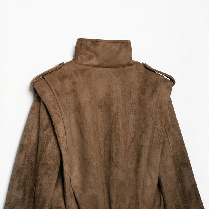 Damen Kurzjacke im Matrosen- und Military-Mix mit hohem Stehkragen, Epauletten und tailliertem Gummizug Echoarchiv