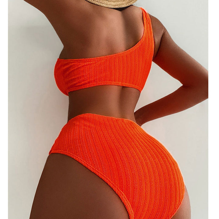 Damen High-Waist Bikini mit geschmackvollem Goldakzent Echo Archiv