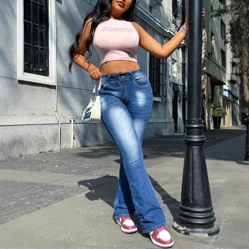 Damen Taillenhohe Schlagjeans im Retro‑Schnitt mit elastischem Taillenpanel und sculptendem Sitz Echo Archiv