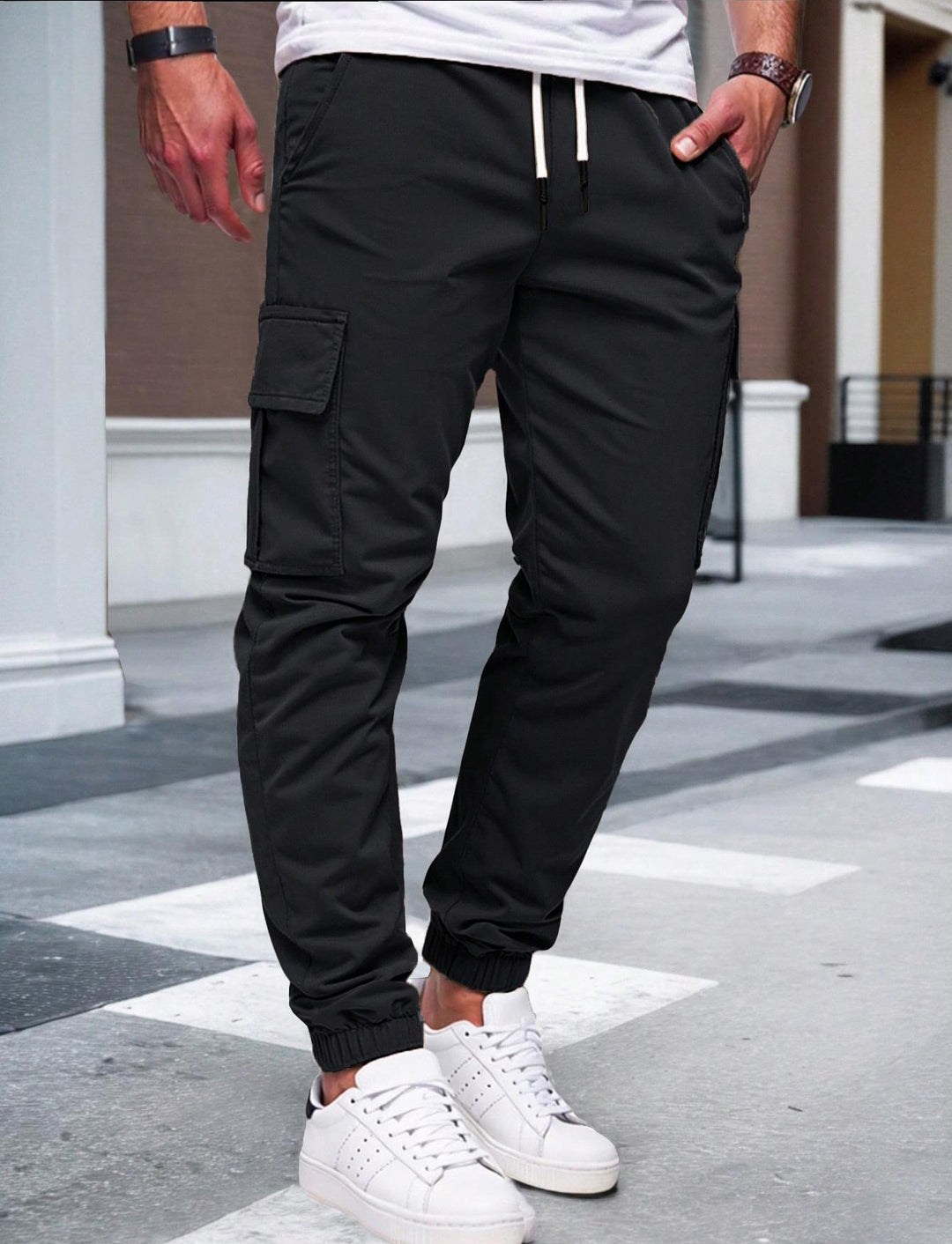 Herren Cargo-Hose mit elastischem Bund und multifunktionalen Taschen Echoarchiv