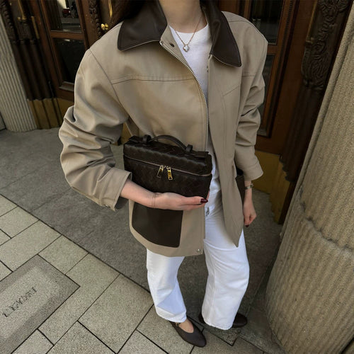 Damen Boxy-Fieldjacke mit kontrastkragen in Lederoptik und aufgesetzten Taschen Echoarchiv