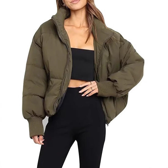Damen Kurz geschnittene Stepp-Winterjacke mit Stehkragen, Reißverschluss und Rippbündchen Echo Archiv