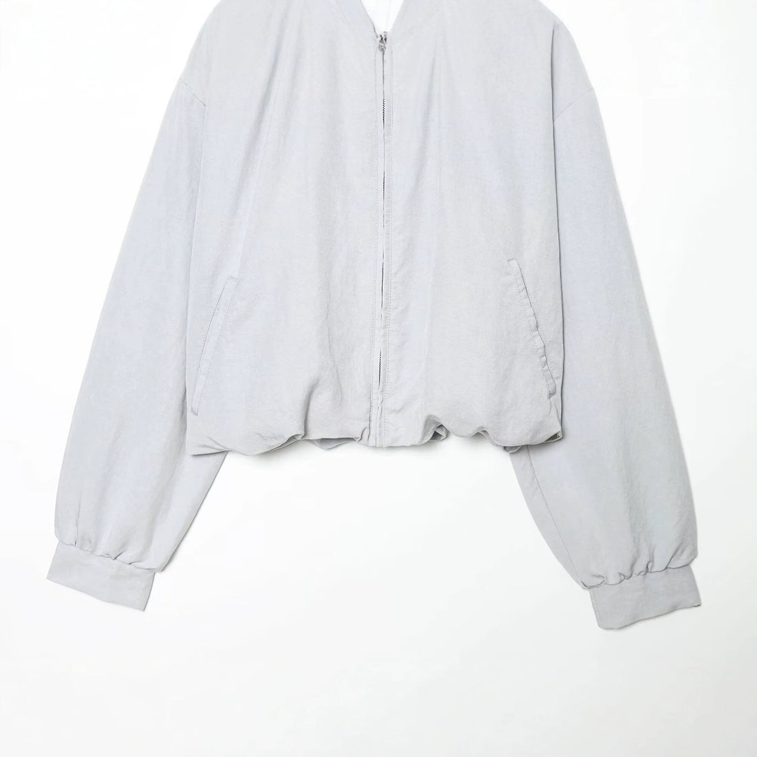 Damen Oversize-Bomberjacke mit Hemdkragen Reißverschluss und elastischem Saum Echo Archiv