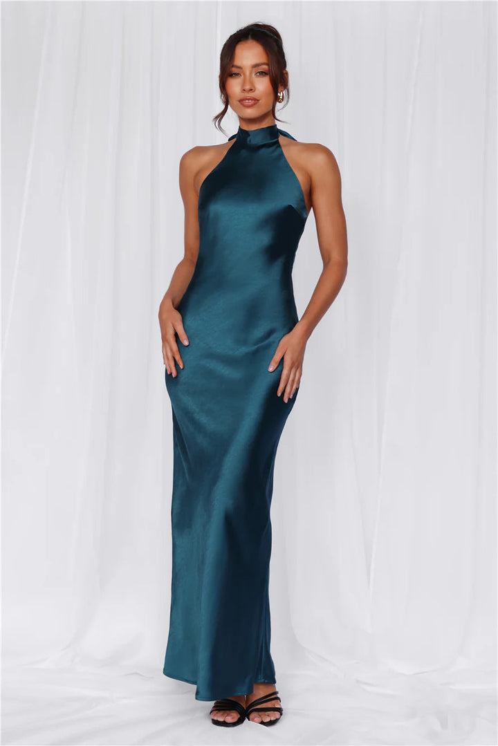 Damen Elegantes Maxikleid mit hochgeschlossenem Design und schimmerndem Satin-Finish Echoarchiv