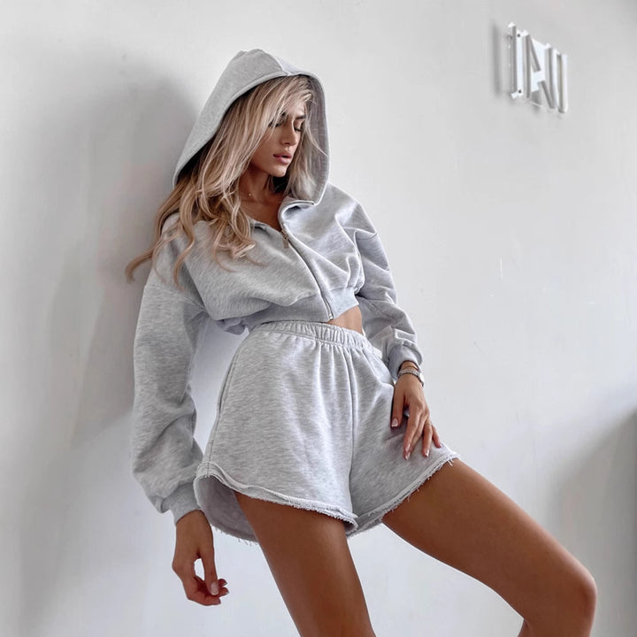 Damen Cropped-Zipper-Kapuzenjacke mit taillenhohen Fransen-Shorts Lounge-Set – Auréline