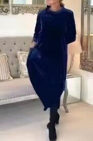 Damen Elegantes Samt Maxi Kleid mit Hohem Rollkragen, Seitentaschen und Lockere Silhouette Echoarchiv