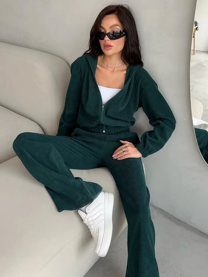 Damen nan kurzes Kapuzen-Loungewear-Set mit durchgehendem Reißverschluss, elastischem Komfortbund und gerippter Struktur Echo Archiv