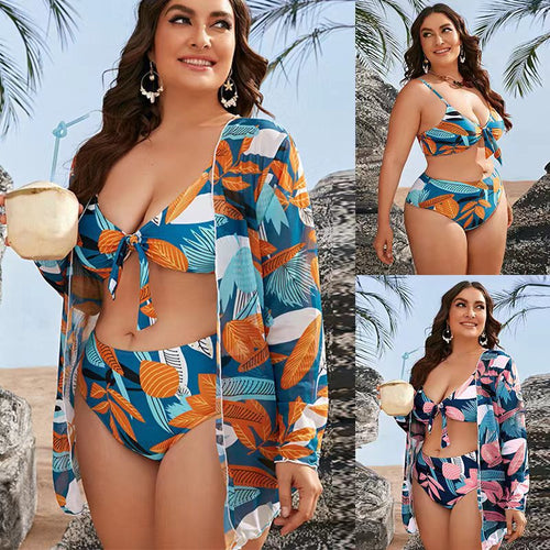 Damen Bikini-Set mit floralem Wickeloberteil und eleganter Strandjacke Echo Archiv