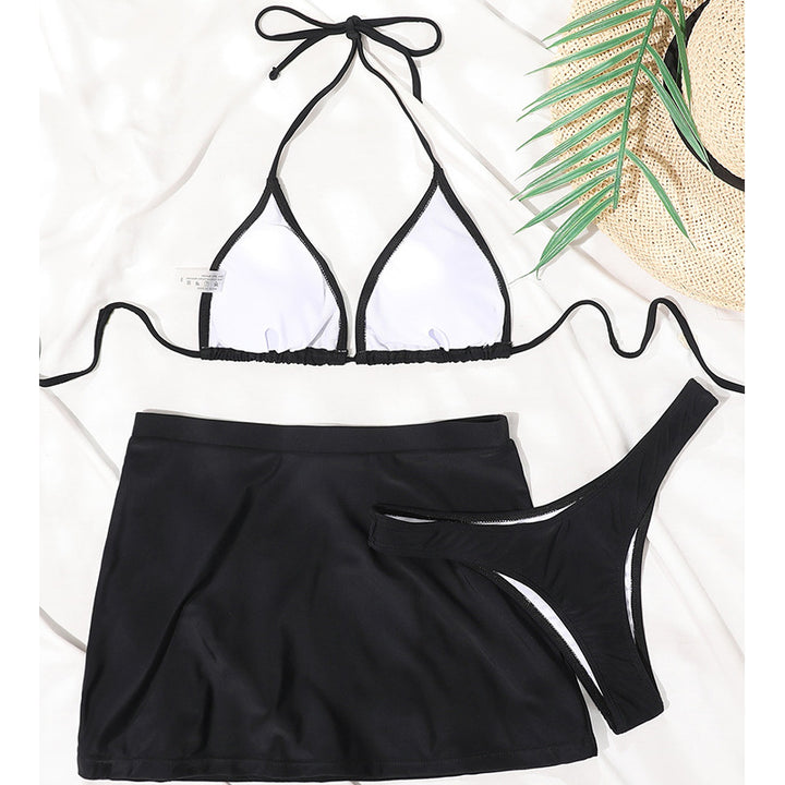 Damen Bikini-Set mit sexy Triangel-Oberteil und modischem Rock Echo Archiv