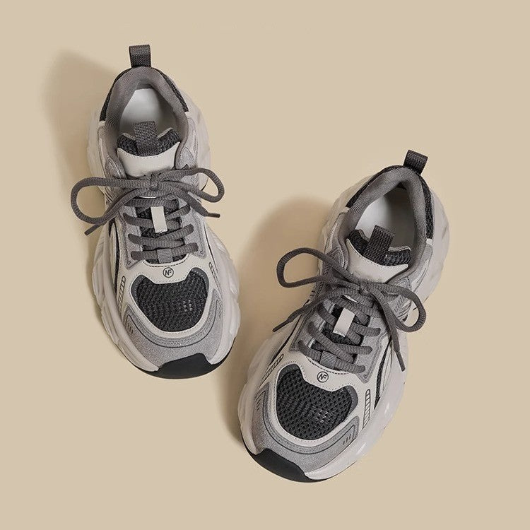 Damen Sportliche und atmungsaktive Sneakers mit dämpfender Sohle Echo Archiv