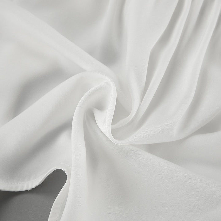 Damen Schicke Bluse mit floralem Detail und Puffärmeln Echoarchiv