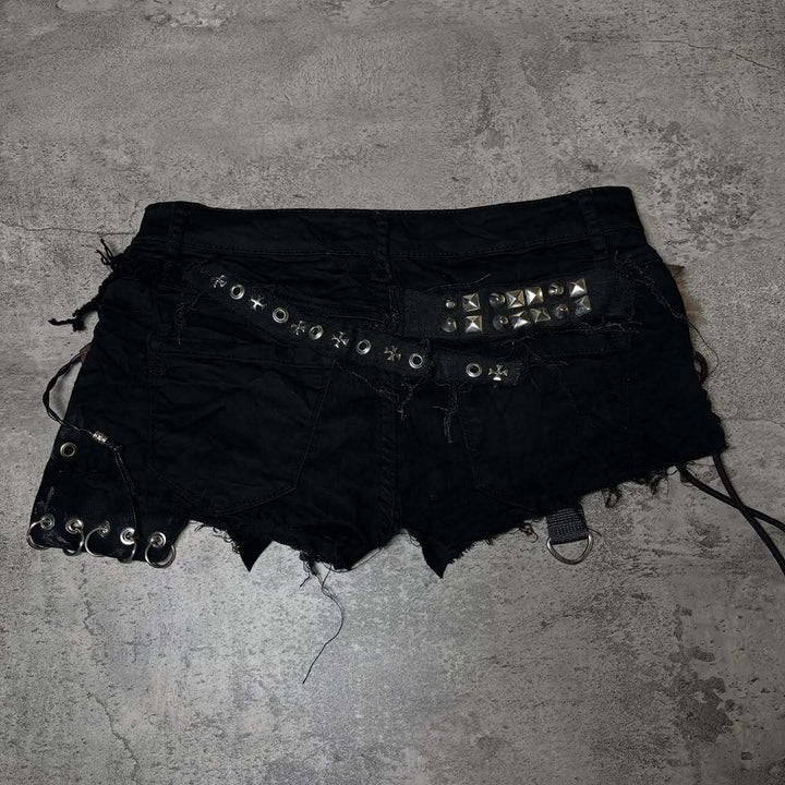 Damen Modische Shorts mit einzigartigen Details Echo Archiv