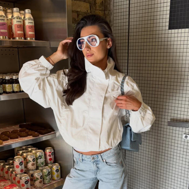 Damen Leichte kurz geschnittene Blousonjacke mit Stehkragen, Volumenärmeln und elastischem Saum Echoarchiv