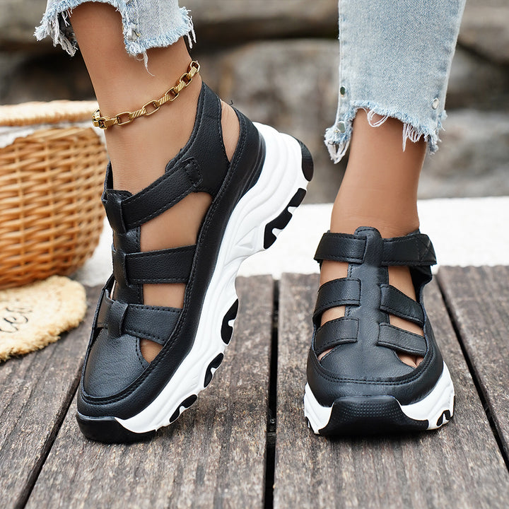 Damen  sportive Plateau-Sandalette im Sneakerstil mit verstellbaren Riemen und dämpfender EVA-Sohle Echo Archiv