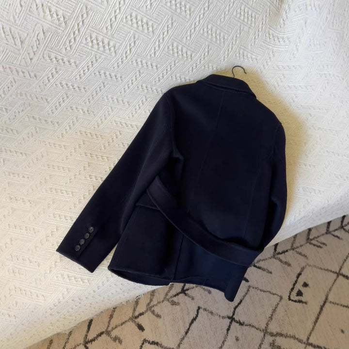 Damen Elegante doppeltbreasted Jacke Echoarchiv