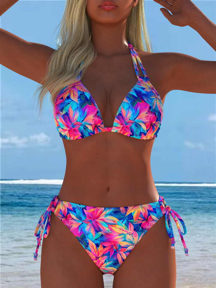 Damen Bikini-Set mit verspieltem Schnitt und trendigem Mustermix Echo Archiv