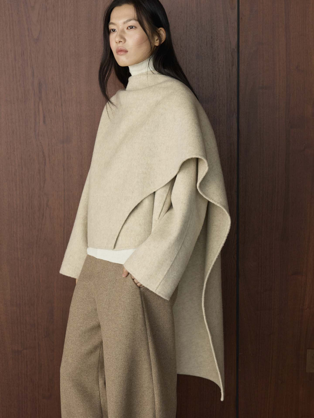 Damen Cape Mantel mit asymmetrischem Überwurf und Wollmix Echoarchiv