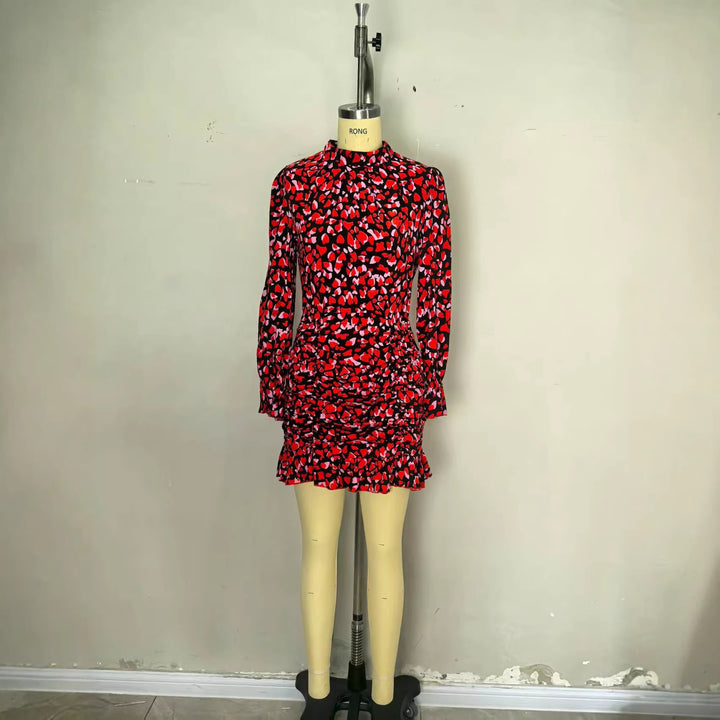Damen elegantes Mini-Kleid mit Rüschendetails und hohem Kragen Echo Archiv