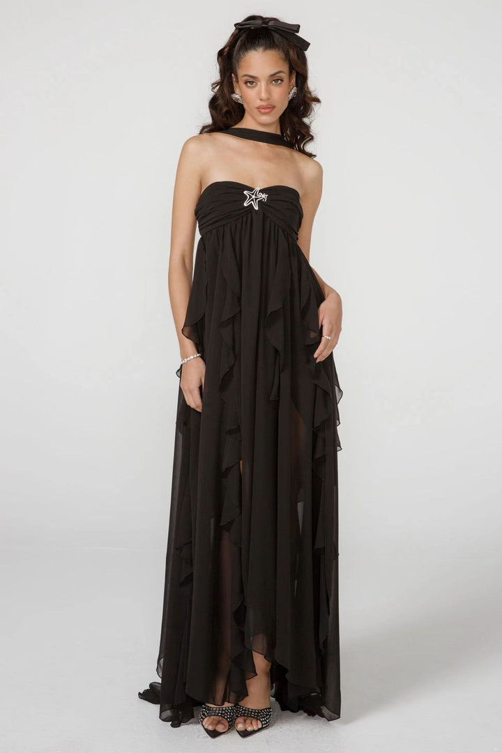 Damen Elegantes Maxi-Kleid mit asymmetrischem Saum und zarten Rüschendetails Echo Archiv