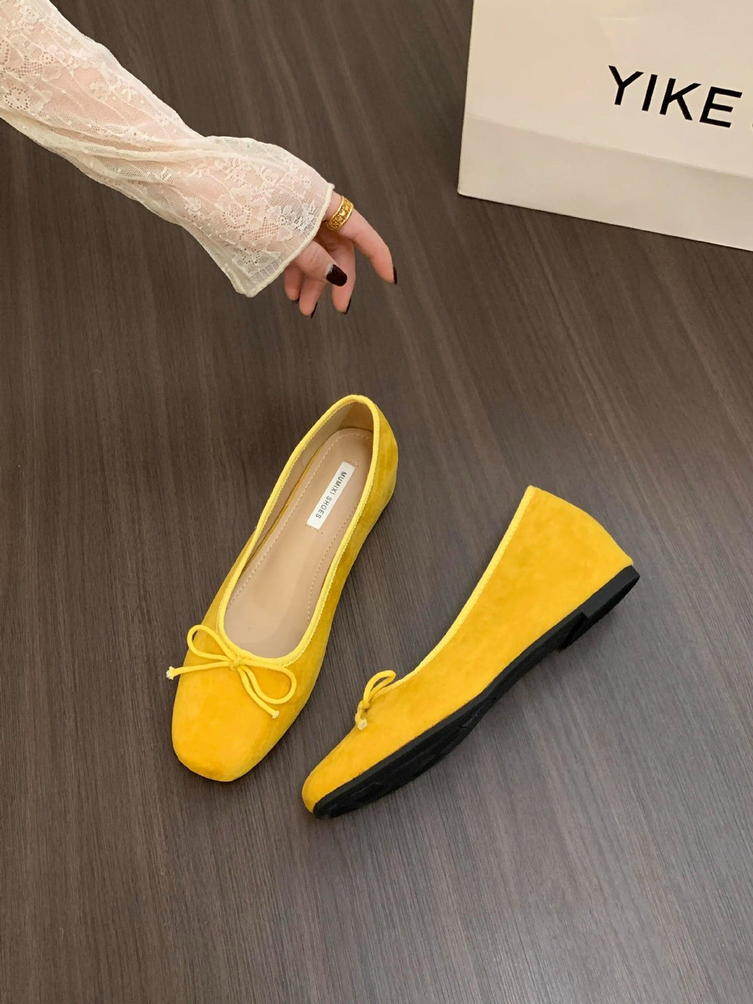 Damen Ballerinas aus hochwertigem Wildleder mit dekorativer Schleife Echoarchiv