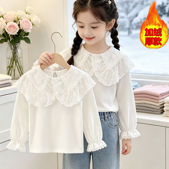 Mädchen Bluse mit elegantem Spitzenkragen und Rüschendetails Echo Archiv